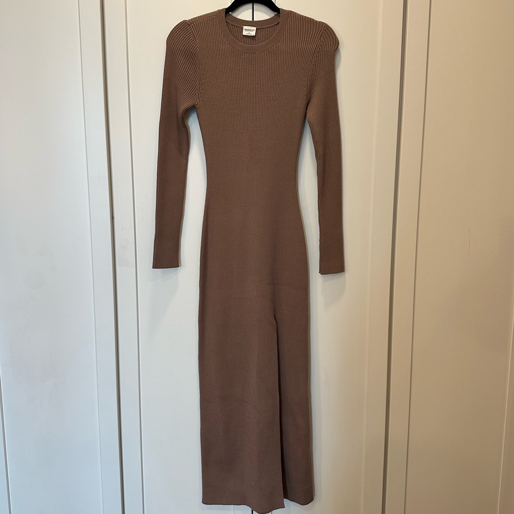 Abercrombie & Fitch Tan Long Sleeve Dress